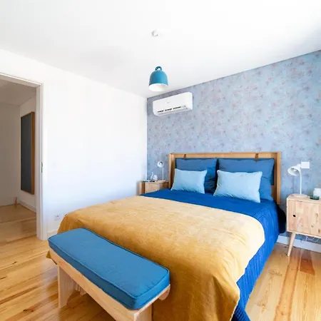 Blue By The River 4 - Unique Penthouse Duplex With A View Lissabon