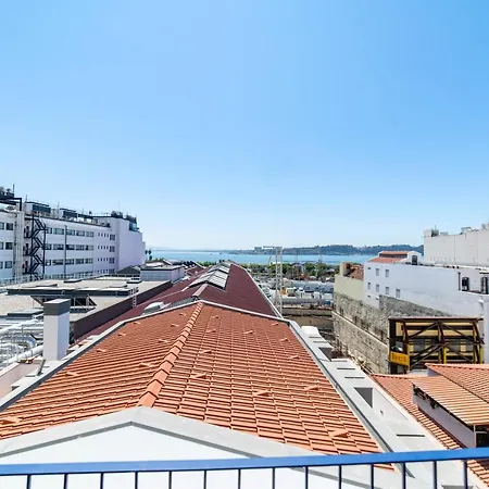 Blue By The River 4 - Unique Penthouse Duplex With A View * Lissabon