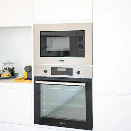 Blue By The River 4 - Unique Penthouse Duplex With A View 리스본